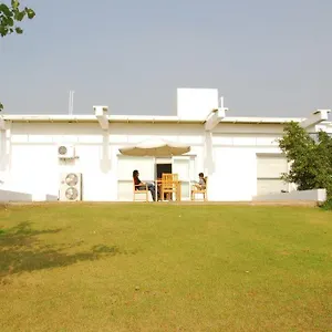 Aravli Vista Country house